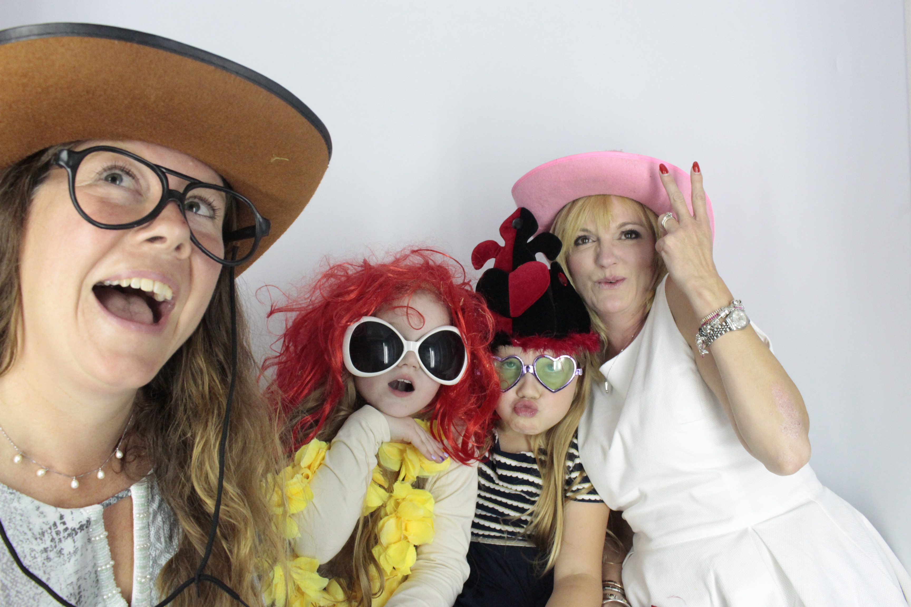 Nadine 40th Birthday  | View more photos from the event at gallery.myphotoboothexperience.co.uk/u/MyPhotoBoothExperienceLtd/Nadine-40th-Birthday